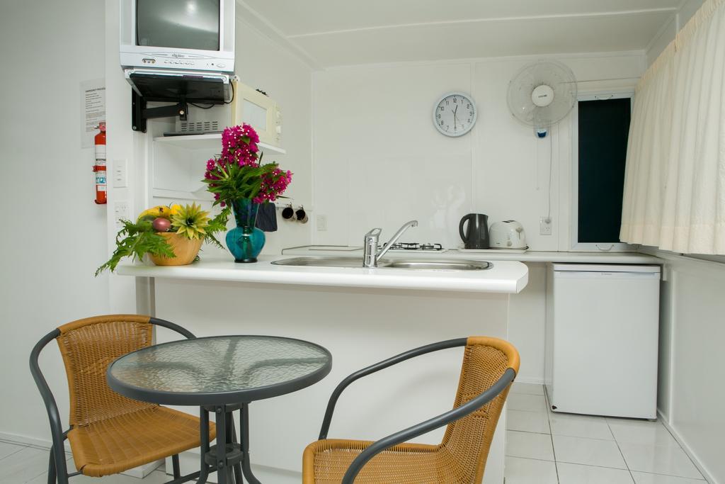 Sunhaven Beach Bungalows (Adults Only) Rarotonga Habitación foto